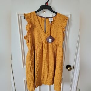 NWT Knox Rose Dress Size M Yellow Eyelet Short Sleeve